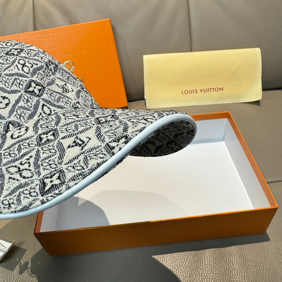 LuxluxHouse Best Quality Caps Louis Vuitton