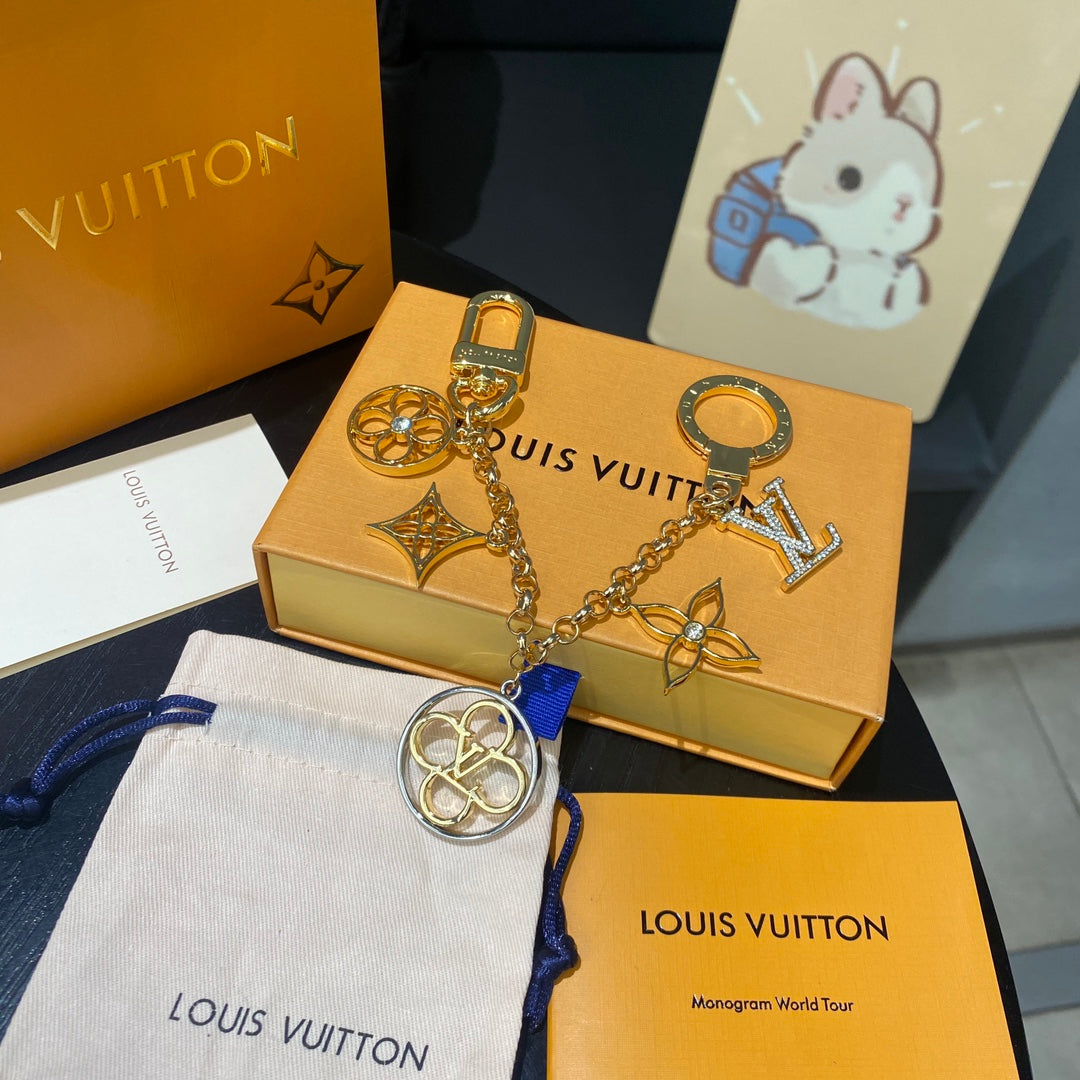 LuxluxHouse Best Quality Accessories Keychain Louis Vuitton Keychain