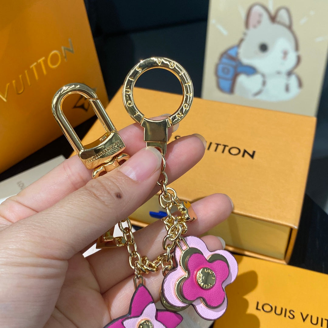 LuxluxHouse Best Quality Accessories Keychain Louis Vuitton Keychain