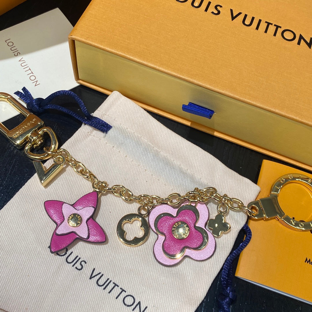 LuxluxHouse Best Quality Accessories Keychain Louis Vuitton Keychain