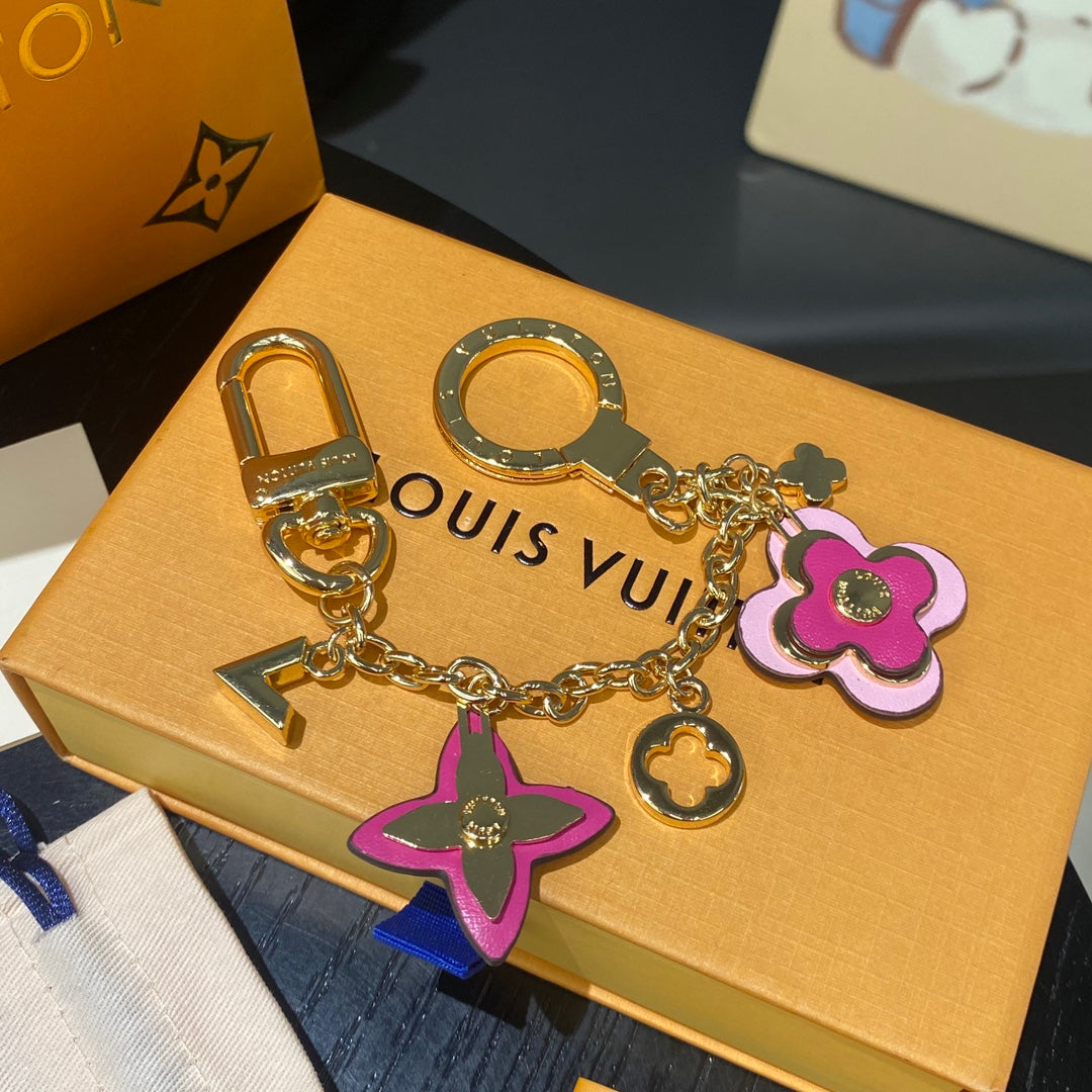 LuxluxHouse Best Quality Accessories Keychain Louis Vuitton Keychain