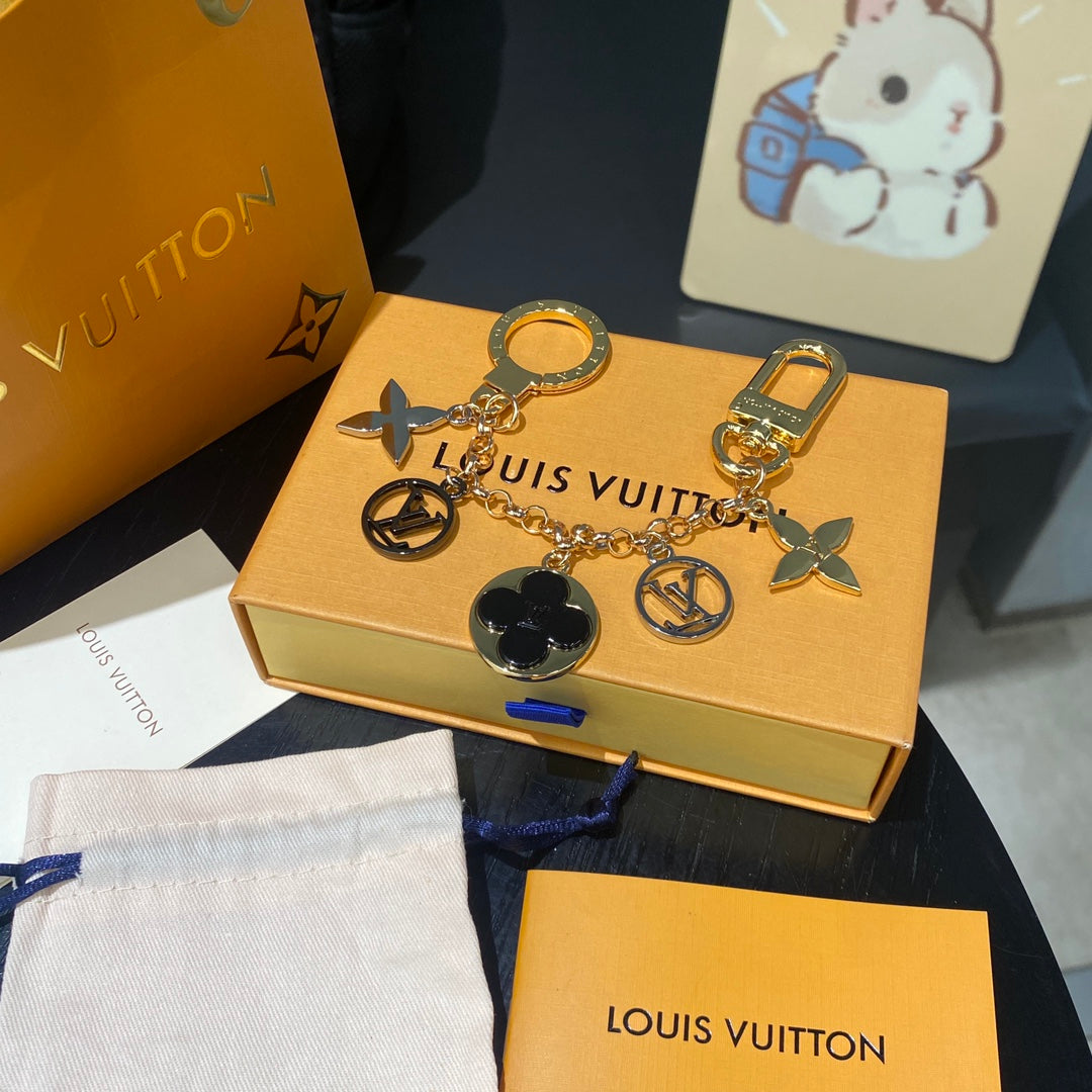 LuxluxHouse Best Quality Accessories Keychain Louis Vuitton Keychain