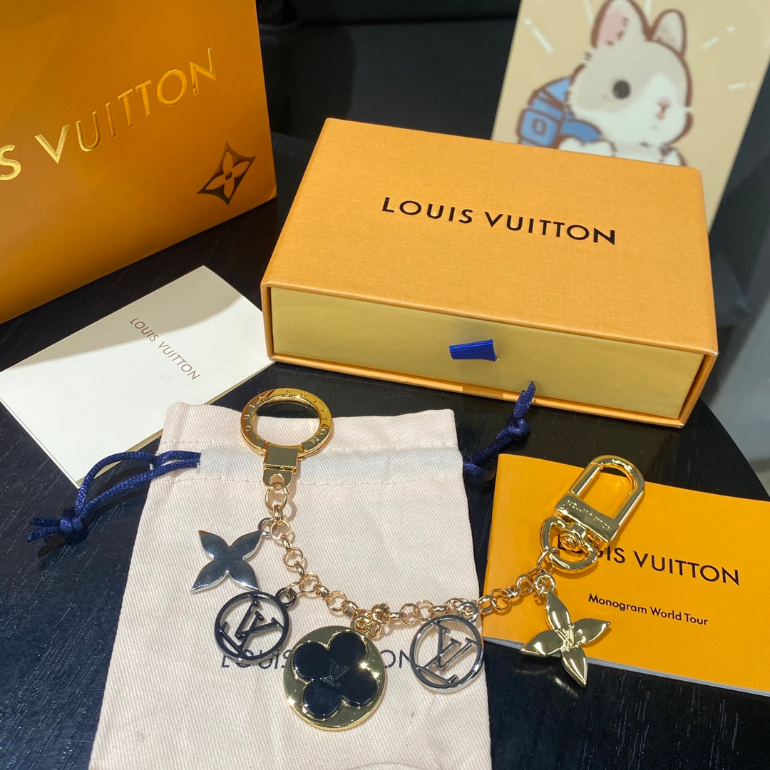 LuxluxHouse Best Quality Accessories Keychain Louis Vuitton Keychain