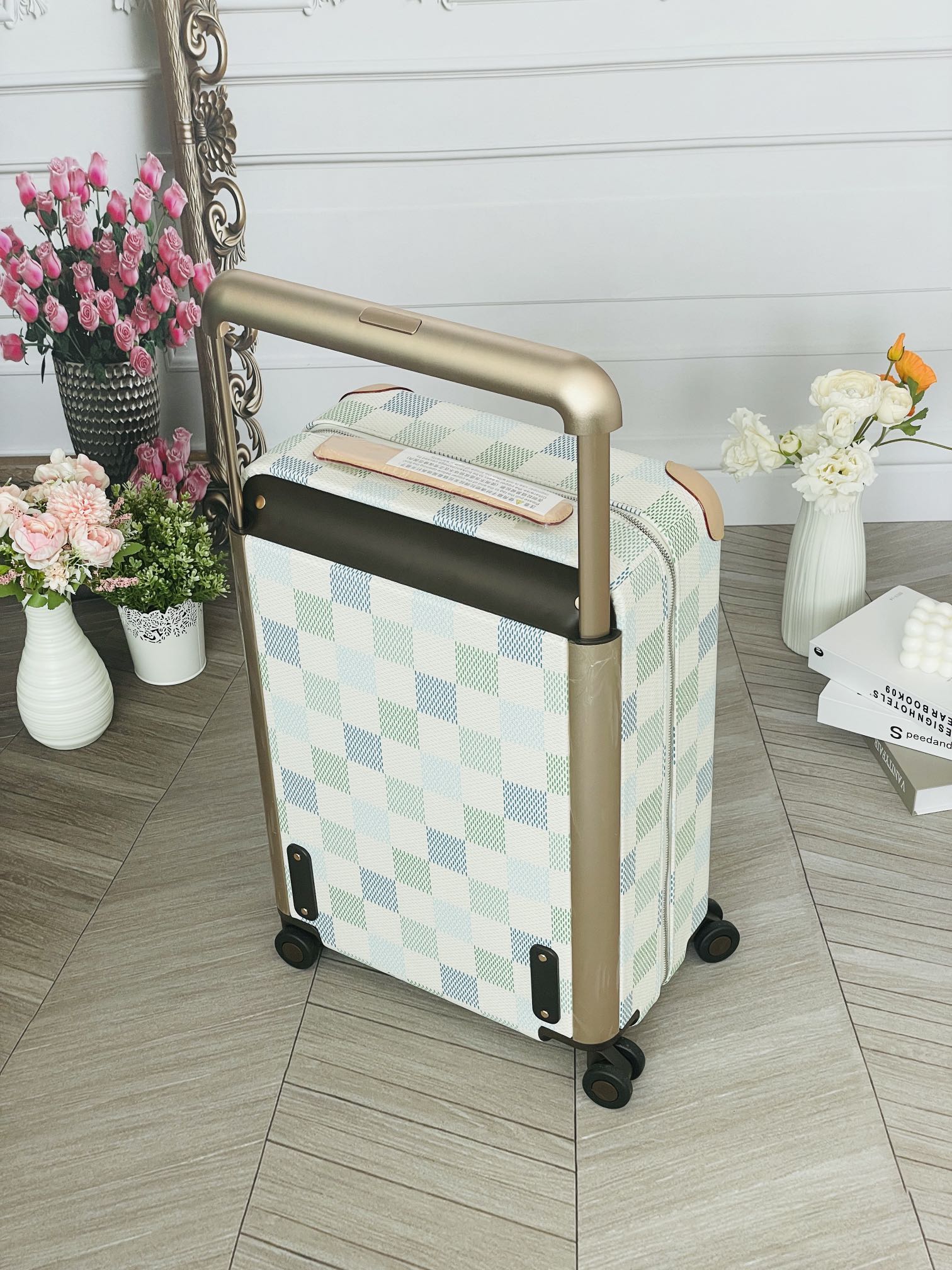 LuxluxHouse Best Quality Bags Luggage