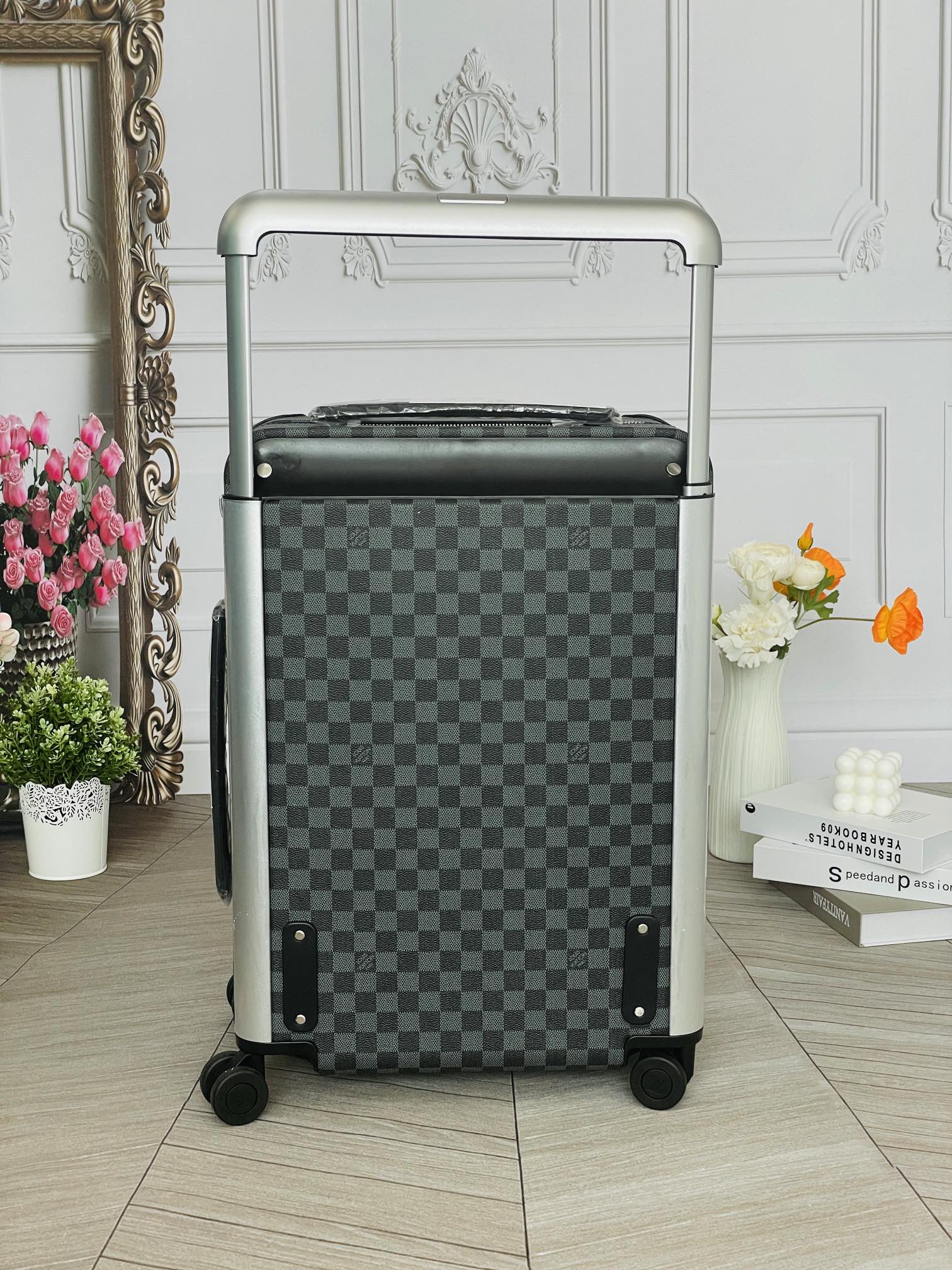 LuxluxHouse Best Quality Bags Luggage