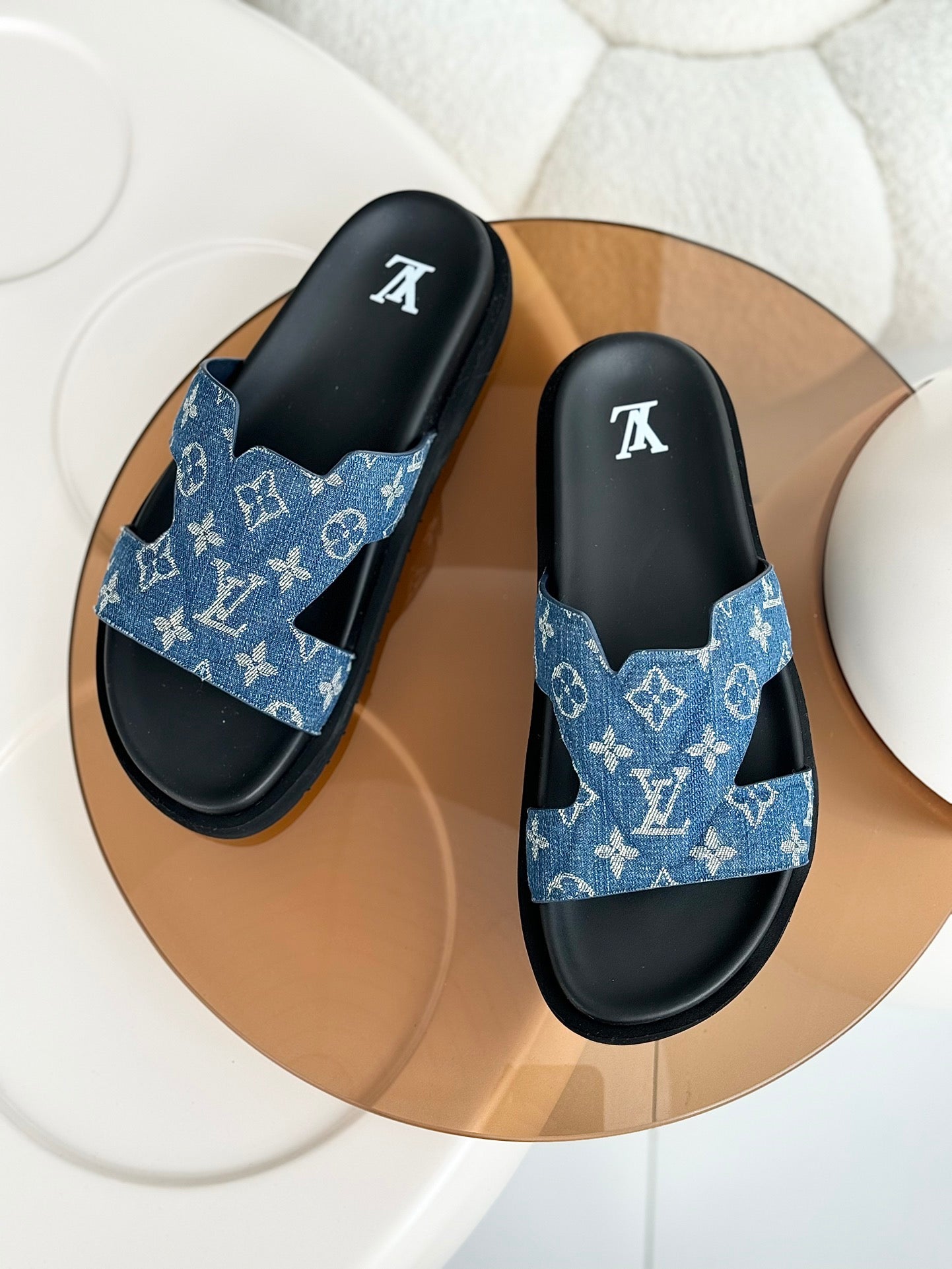 LuxluxHouse Best Quality Sandals Louis Vuitton
