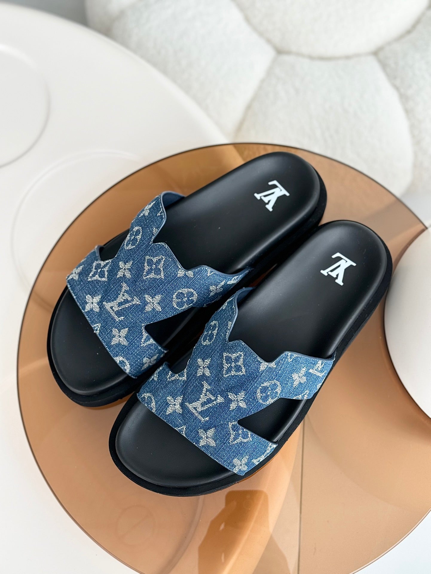 LuxluxHouse Best Quality Sandals Louis Vuitton