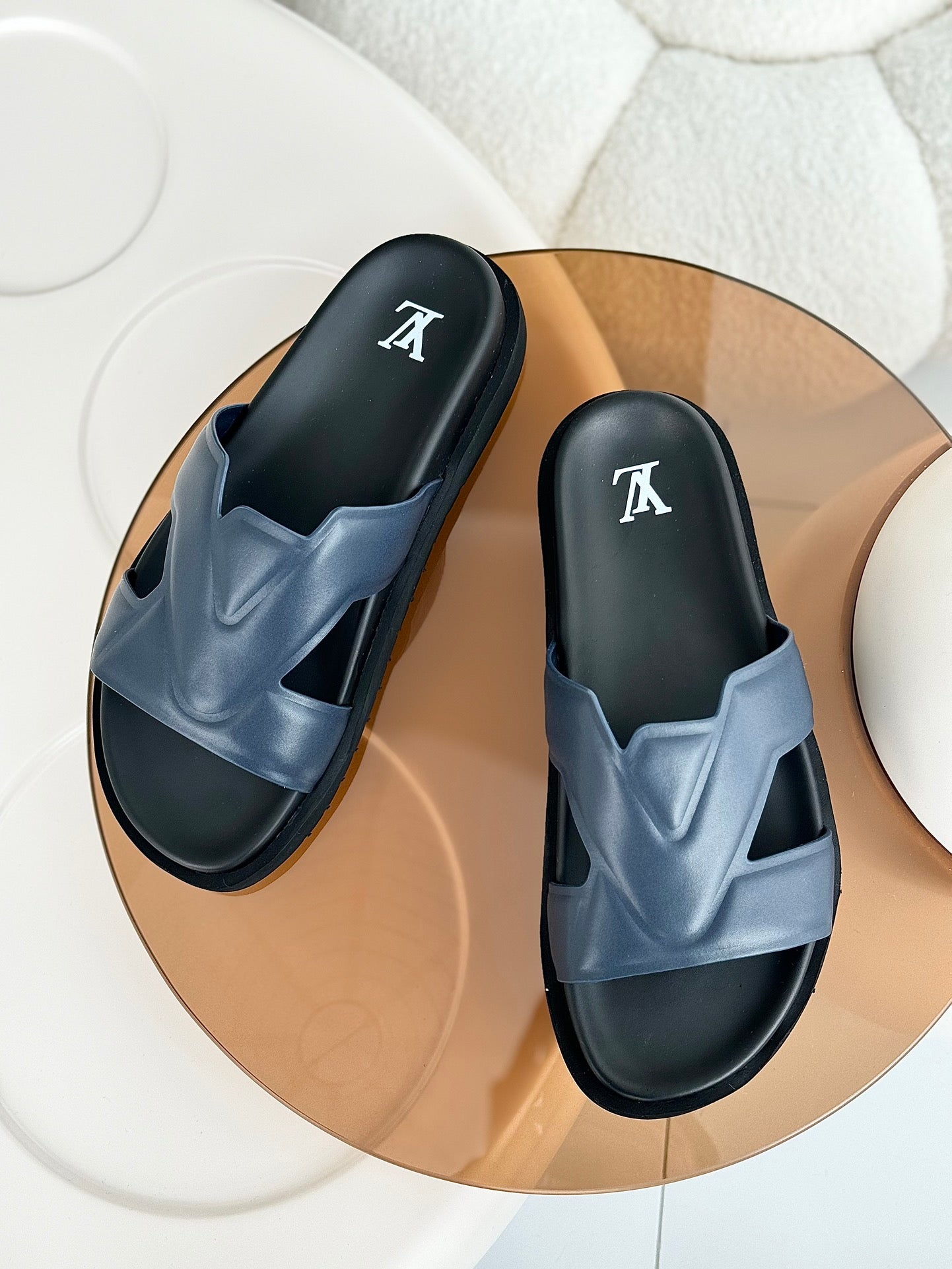LuxluxHouse Best Quality Sandals Louis Vuitton
