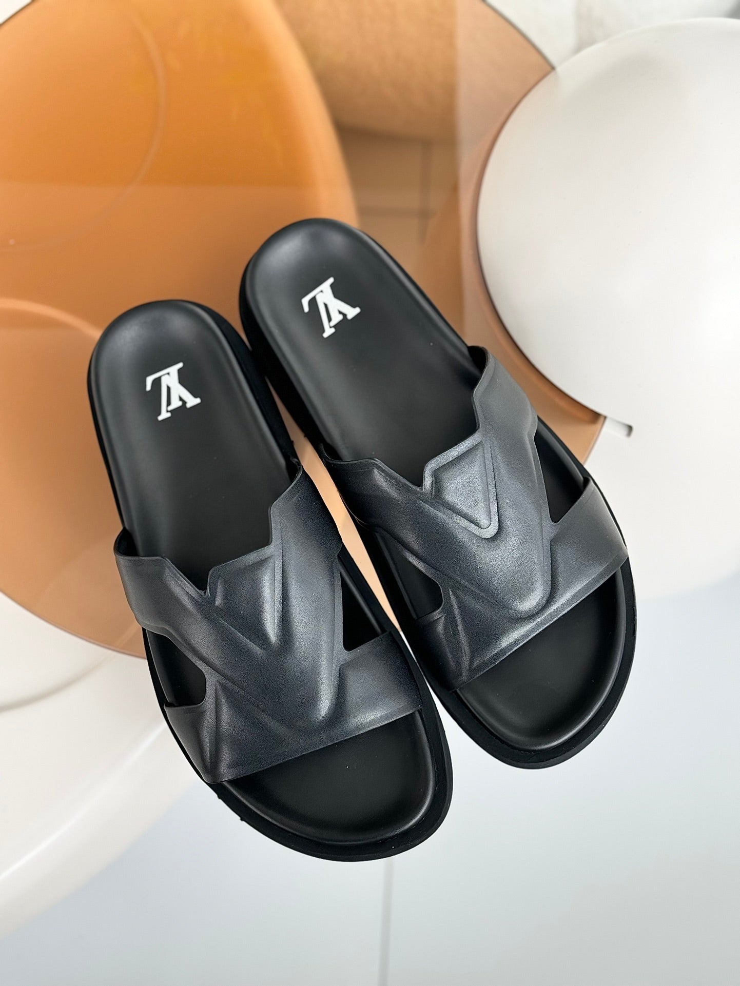 LuxluxHouse Best Quality Sandals Louis Vuitton