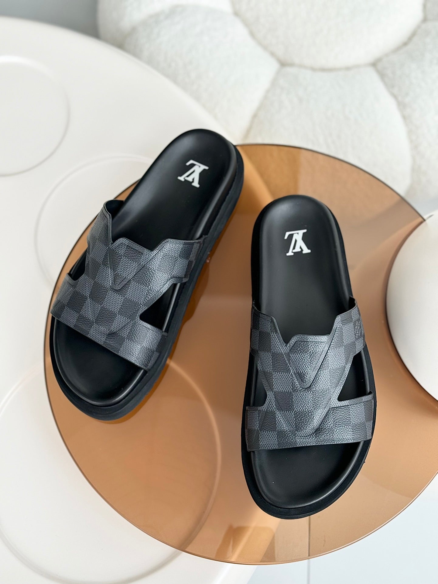 LuxluxHouse Best Quality Sandals Louis Vuitton