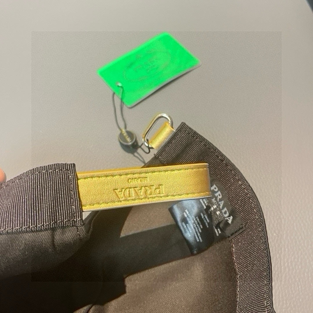 LuxluxHouse Best Quality Caps Prada