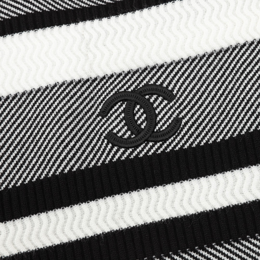LuxluxHouse Best Quality Clothes Hoodie & Sweater Chanel & Maison Margiela