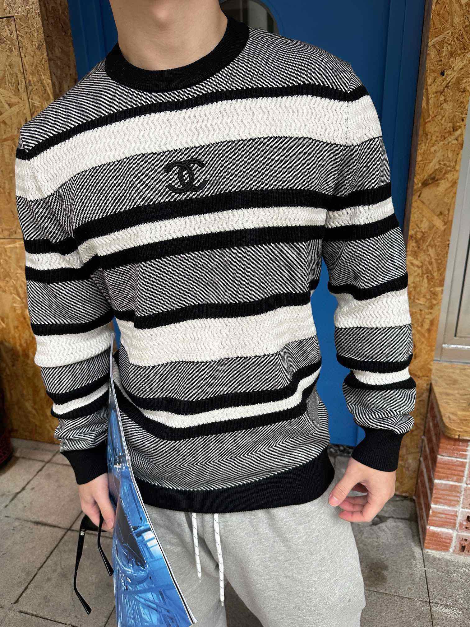 LuxluxHouse Best Quality Clothes Hoodie & Sweater Chanel & Maison Margiela