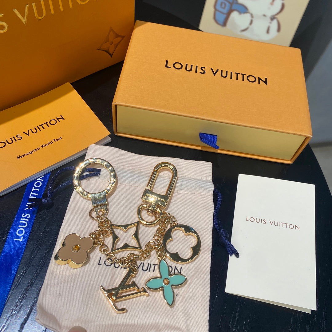 LuxluxHouse Best Quality Accessories Keychain Louis Vuitton Keychain