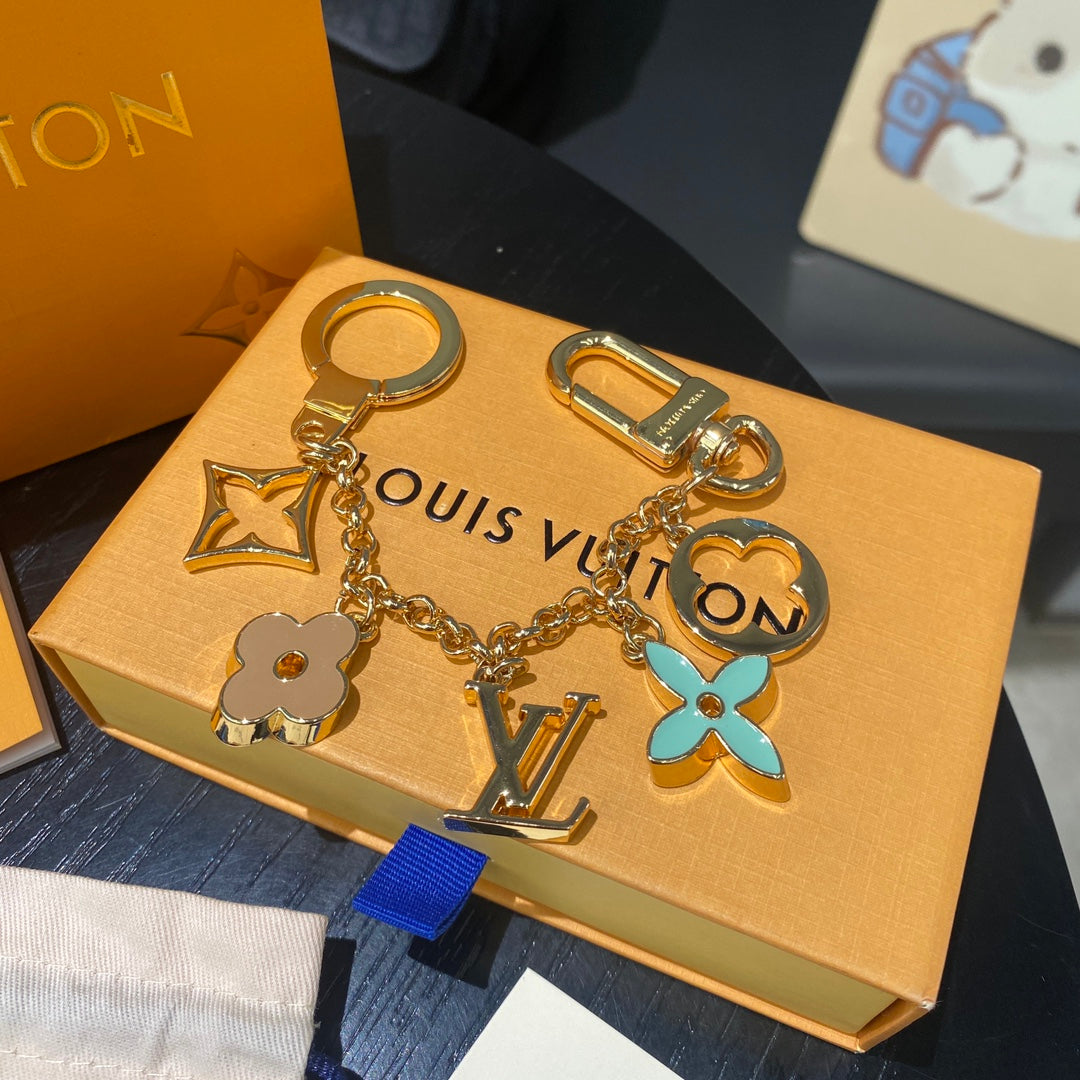 LuxluxHouse Best Quality Accessories Keychain Louis Vuitton Keychain