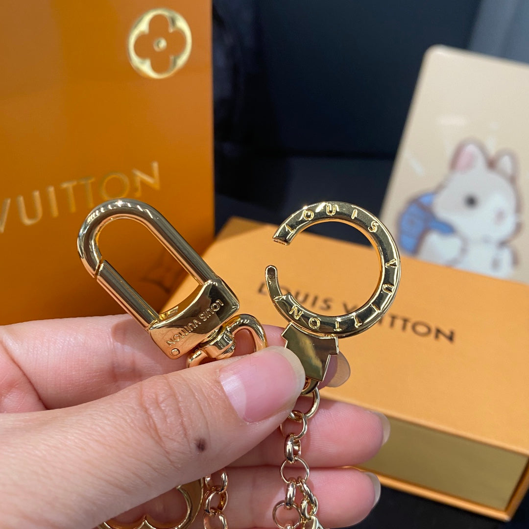 LuxluxHouse Best Quality Accessories Keychain Louis Vuitton Keychain