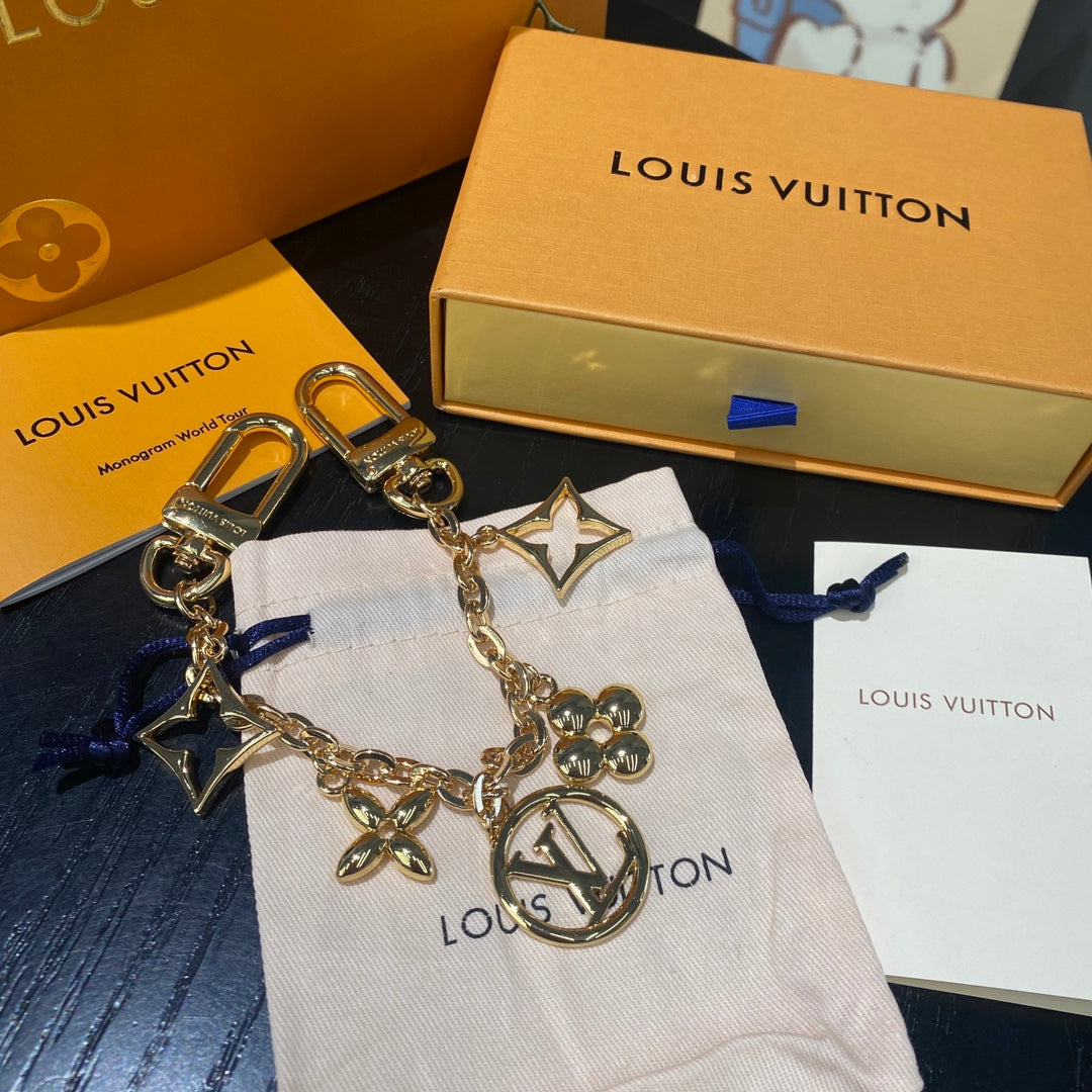 LuxluxHouse Best Quality Accessories Keychain Louis Vuitton Keychain