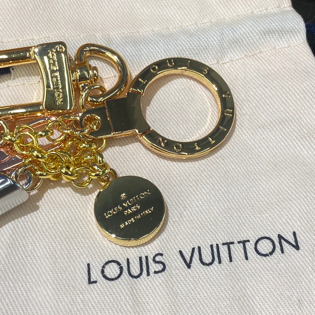 LuxluxHouse Best Quality Accessories Keychain Louis Vuitton Keychain
