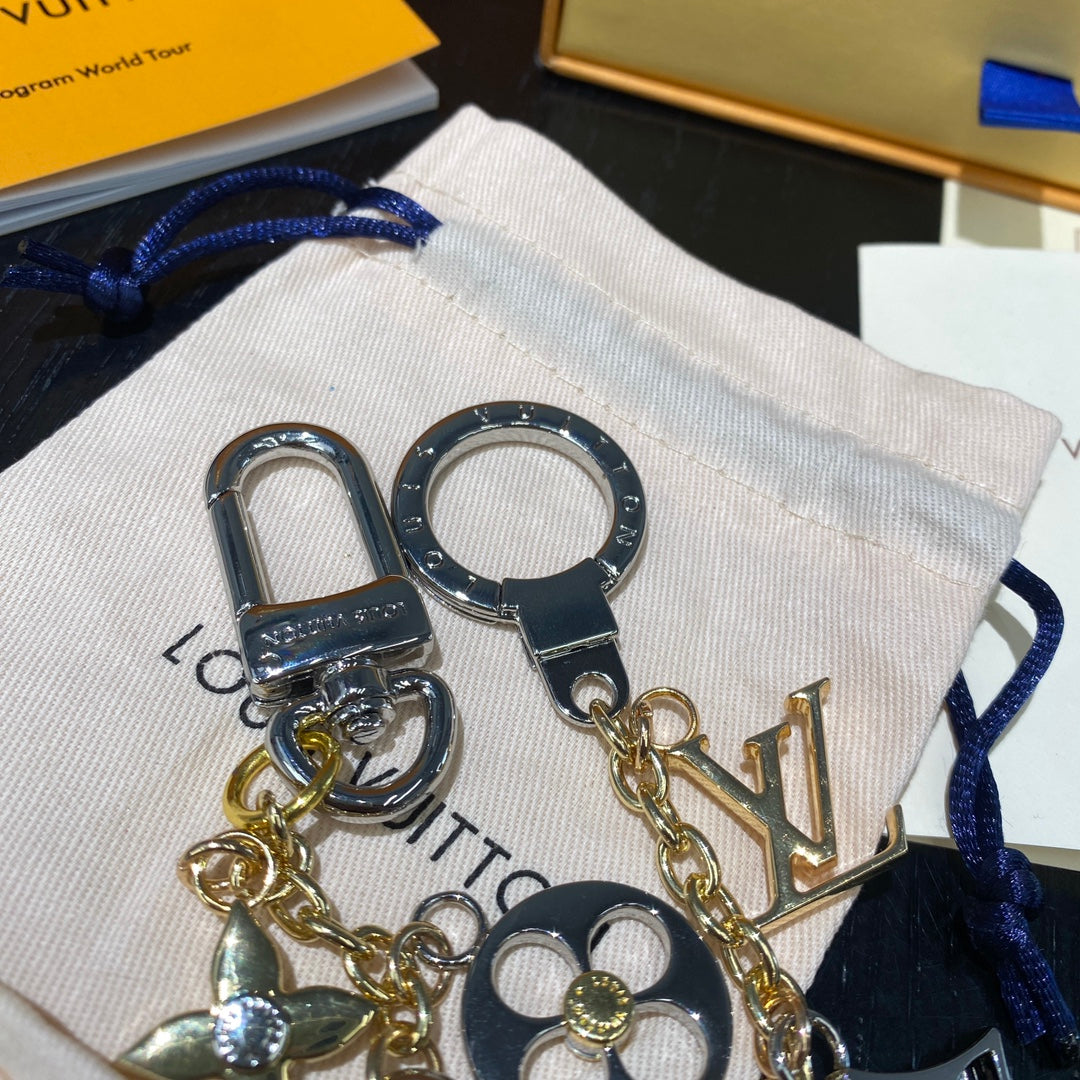 LuxluxHouse Best Quality Accessories Keychain Louis Vuitton Keychain