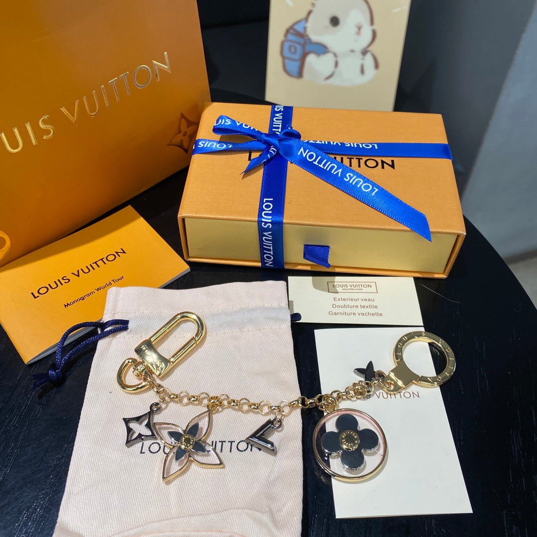 LuxluxHouse Best Quality Accessories Keychain Louis Vuitton Keychain