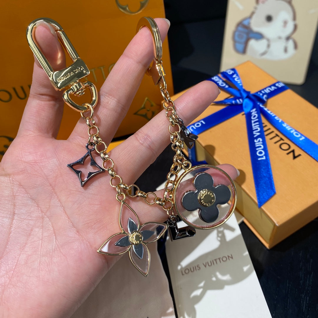LuxluxHouse Best Quality Accessories Keychain Louis Vuitton Keychain
