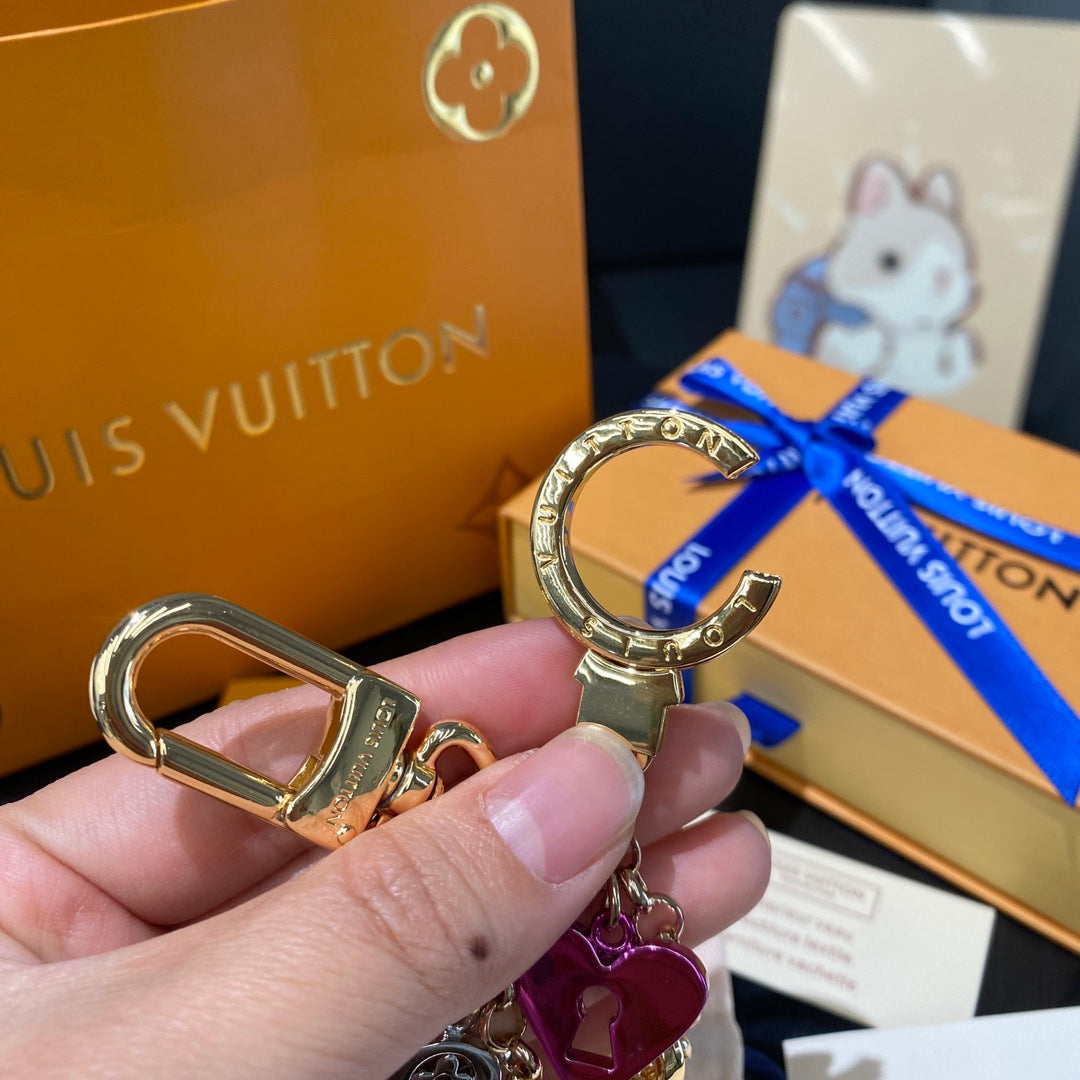 LuxluxHouse Best Quality Accessories Keychain Louis Vuitton Keychain