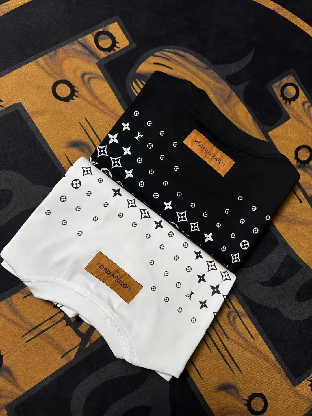 LuxluxHouse Best Quality Clothes T-shirt Louis Vuitton