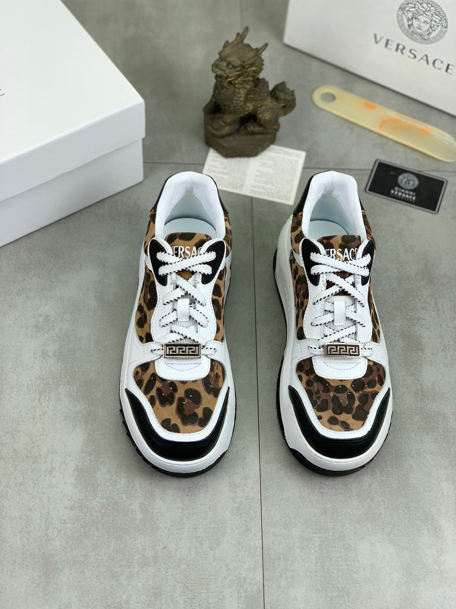 LuxluxHouse Best Quality Shoes Versace