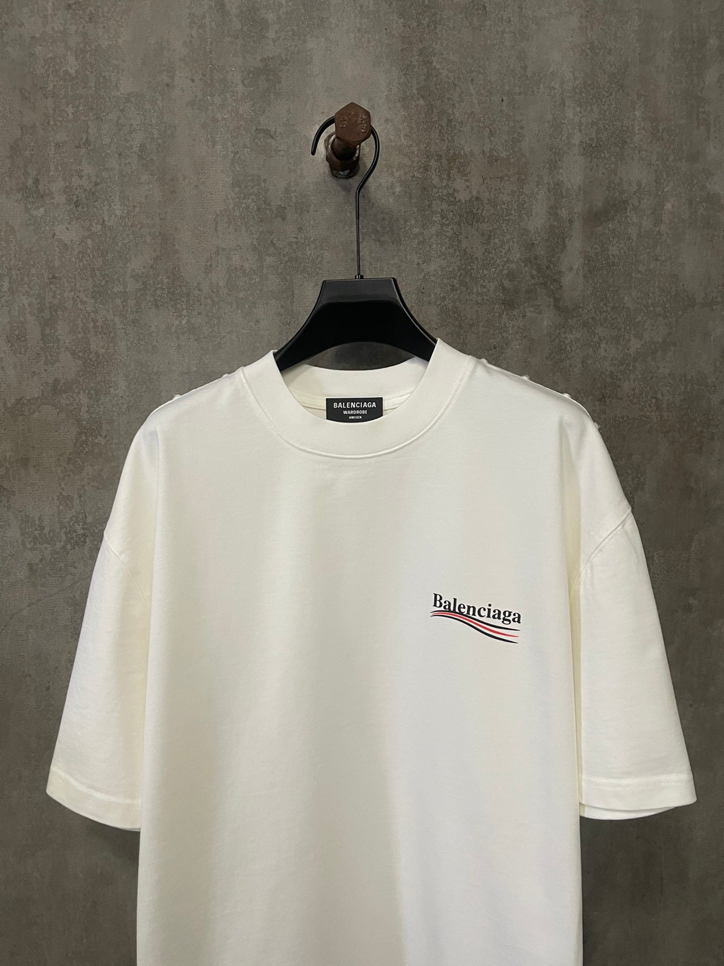 LuxluxHouse Best Quality Clothes Balenciaga T-shirt
