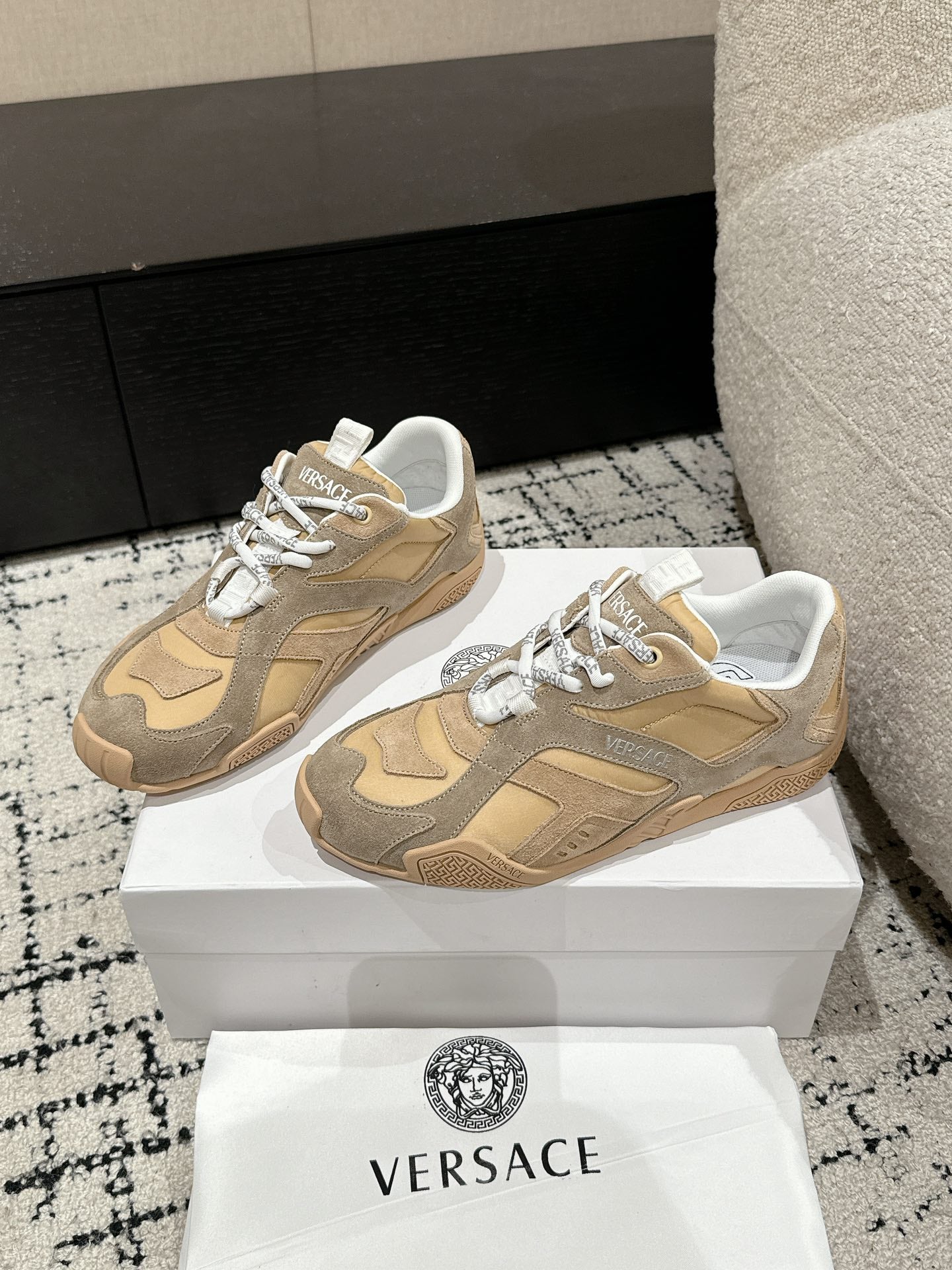 LuxluxHouse Best Quality Versace Women Shoes