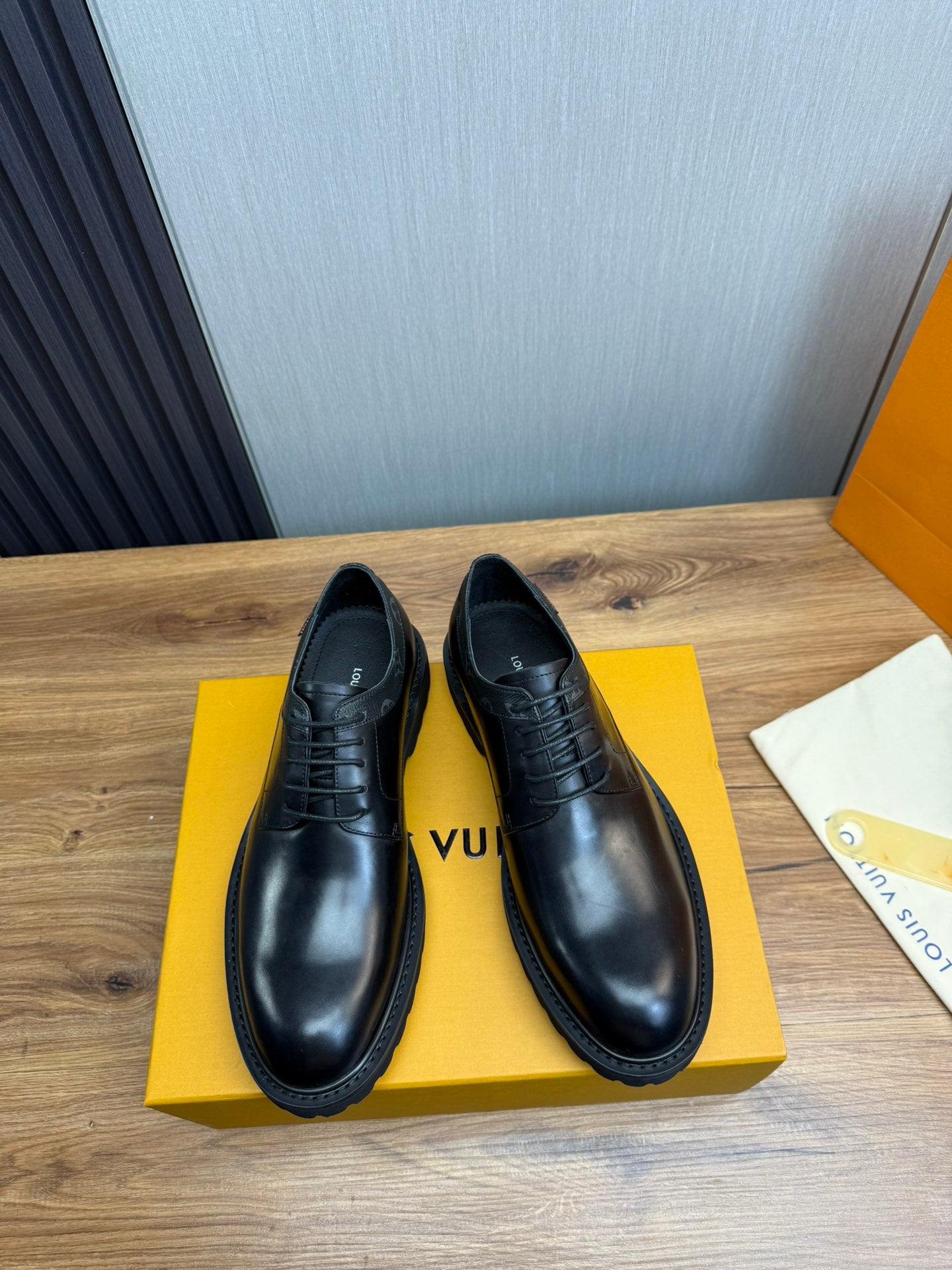 LuxluxHouse Best Quality Louis Vuitton Dress Shoes