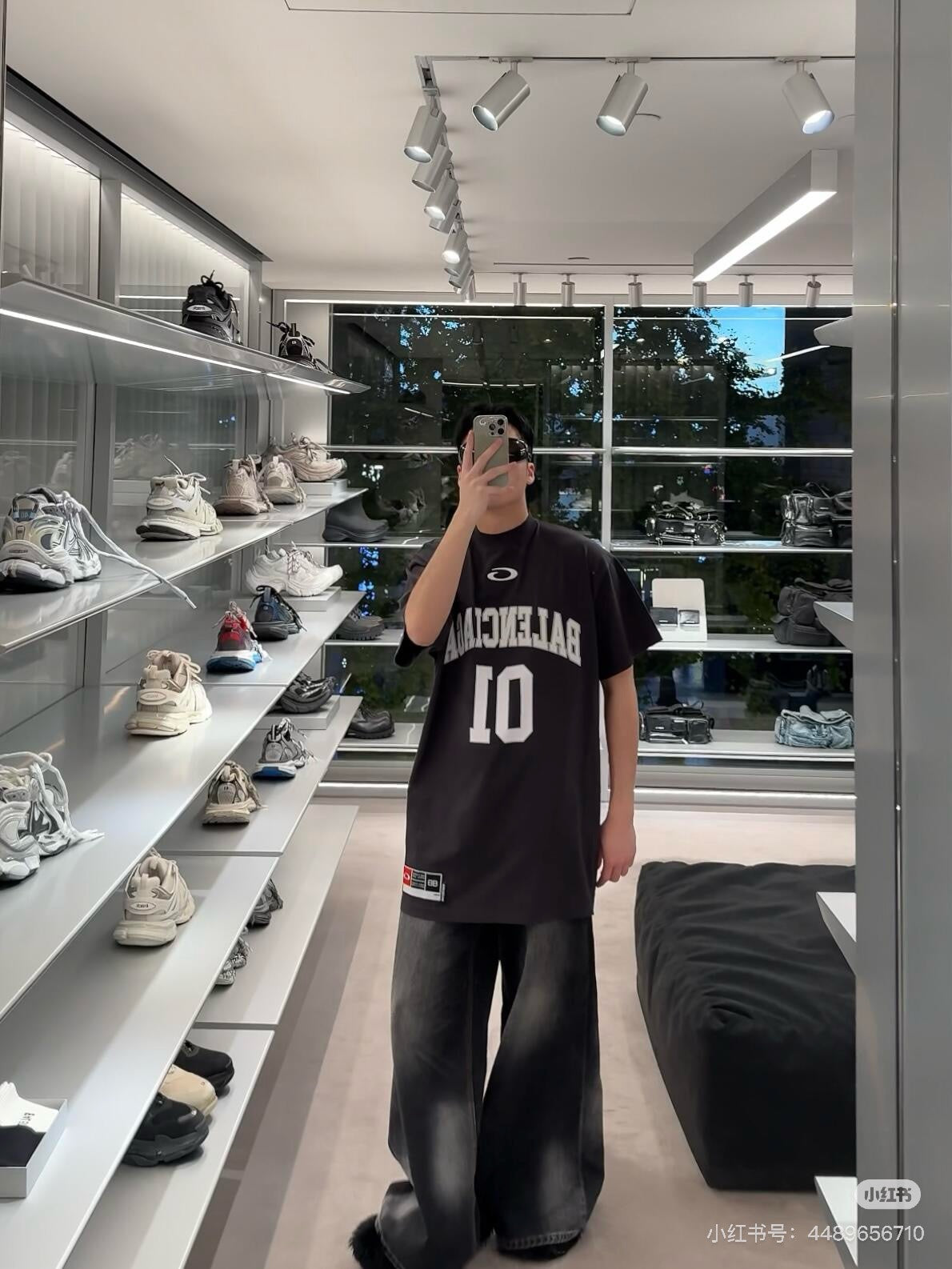 LuxluxHouse Best Quality Clothes Balenciaga T-shirt