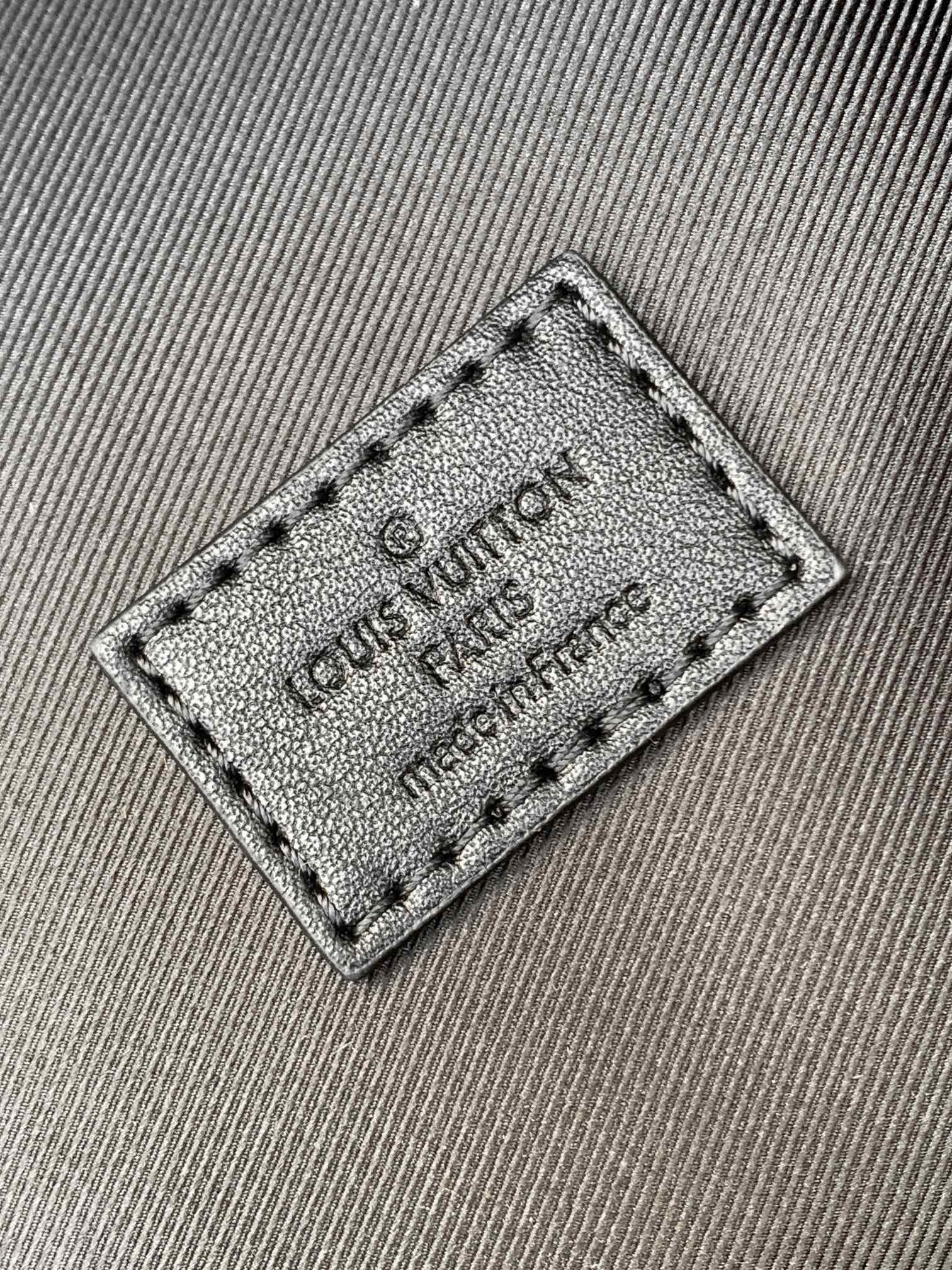 LuxluxHouse Best Quality Bags Louis Vuitton Men