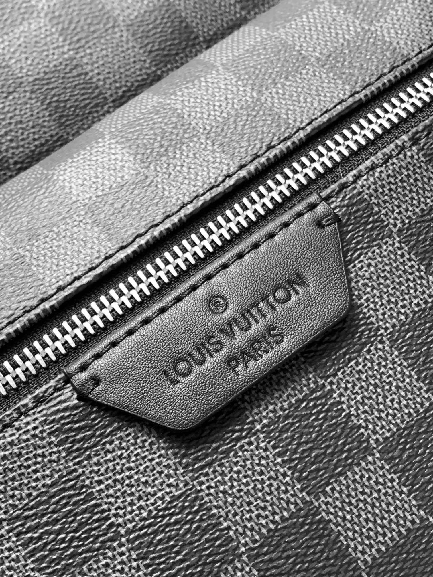 LuxluxHouse Best Quality Bags Louis Vuitton Men