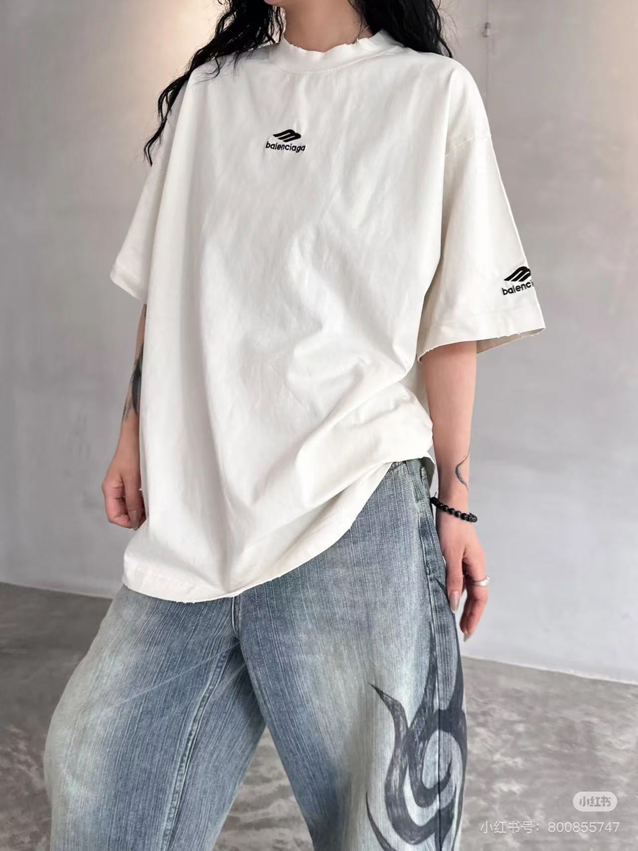 LuxluxHouse Best Quality Clothes Balenciaga T-shirt