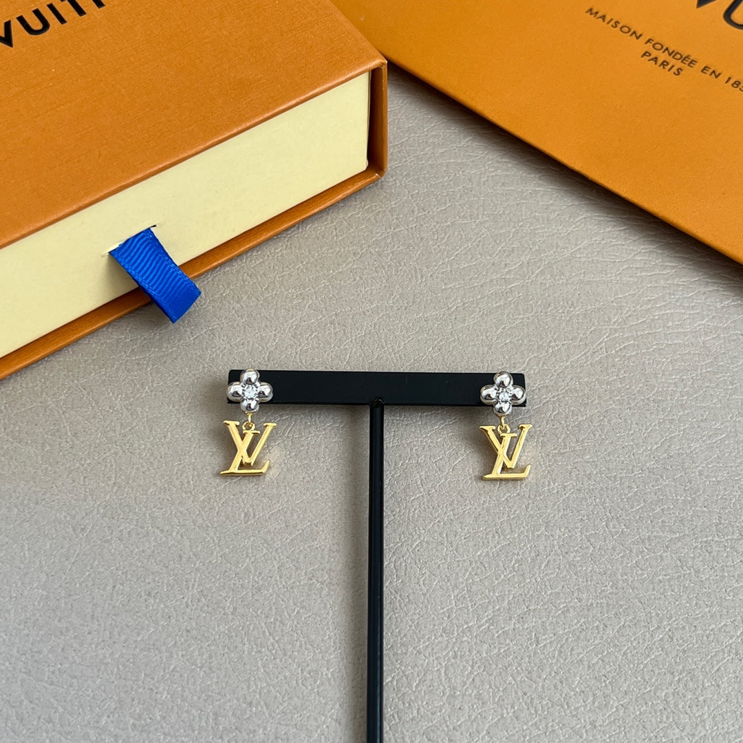 LuxluxHouse Best Quality Accessories Earrings Earrings Louis Vuitton