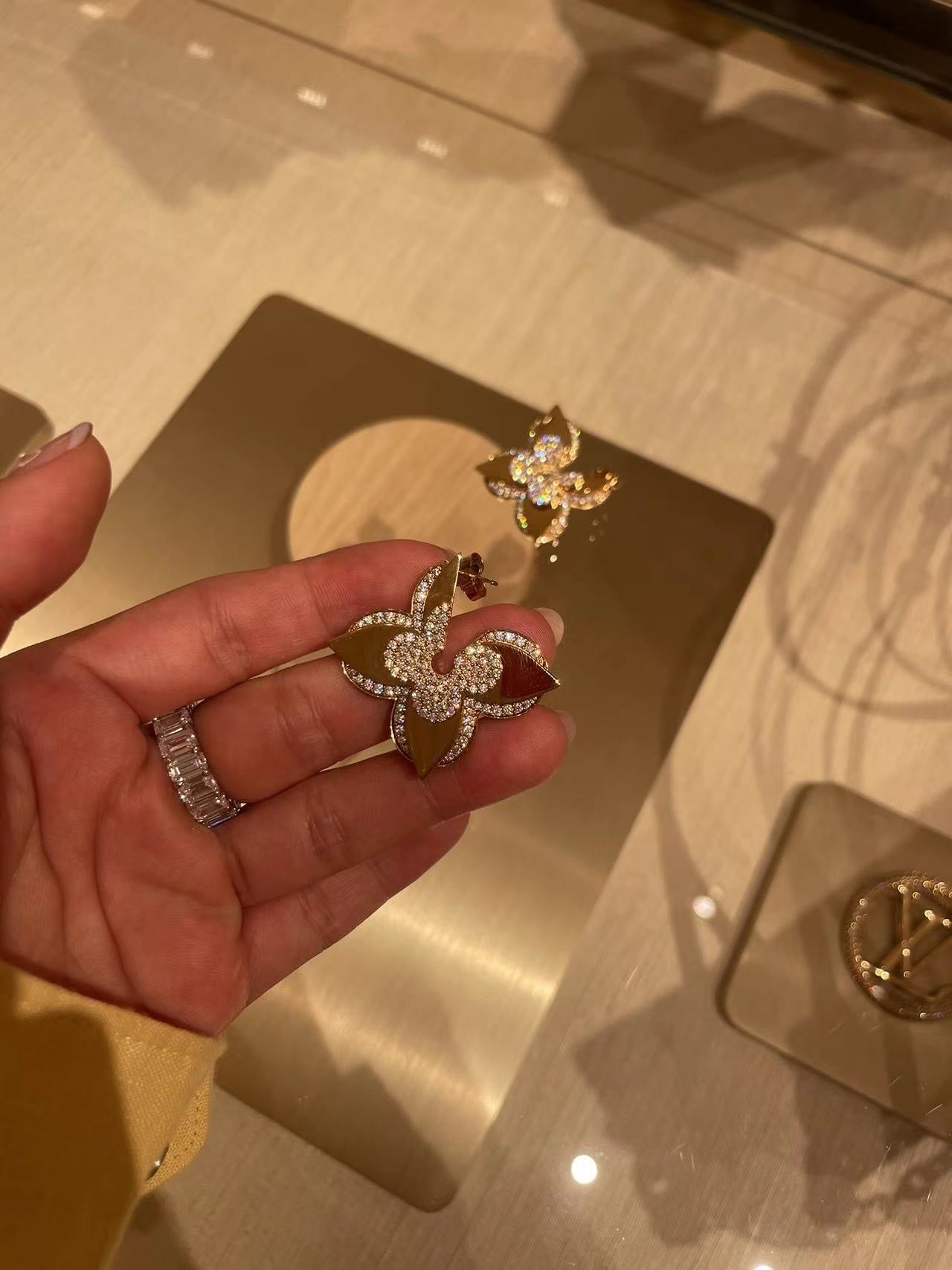 LuxluxHouse Best Quality Accessories Earrings Earrings Louis Vuitton