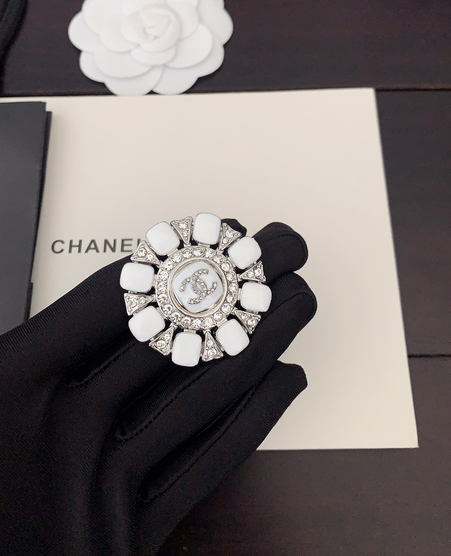 LuxluxHouse Best Quality Accessories Brooch Chanel