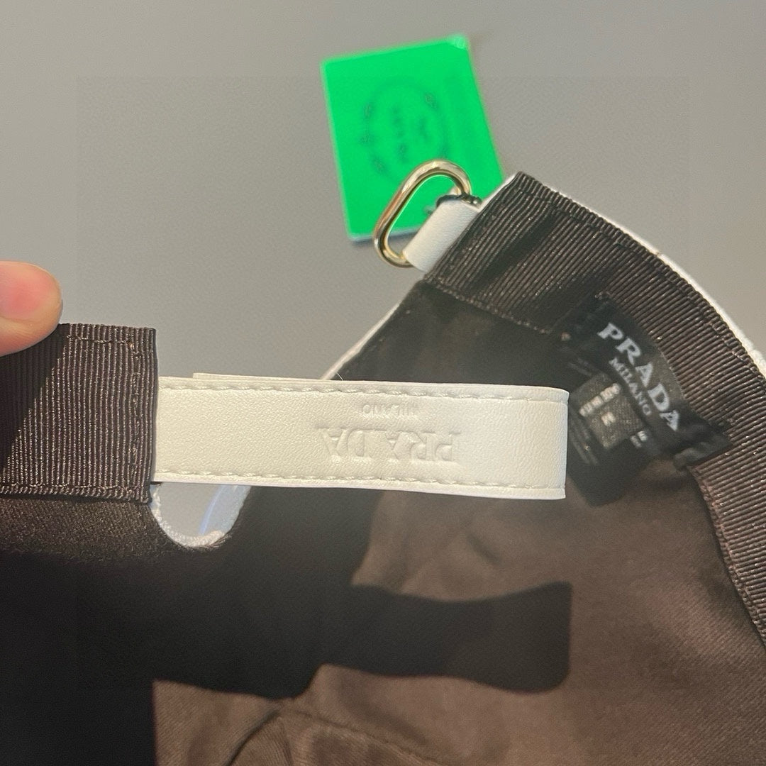 LuxluxHouse Best Quality Caps Prada