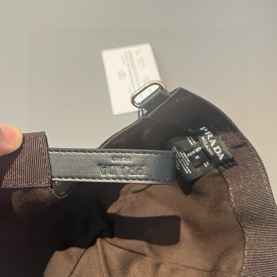 LuxluxHouse Best Quality Caps Prada
