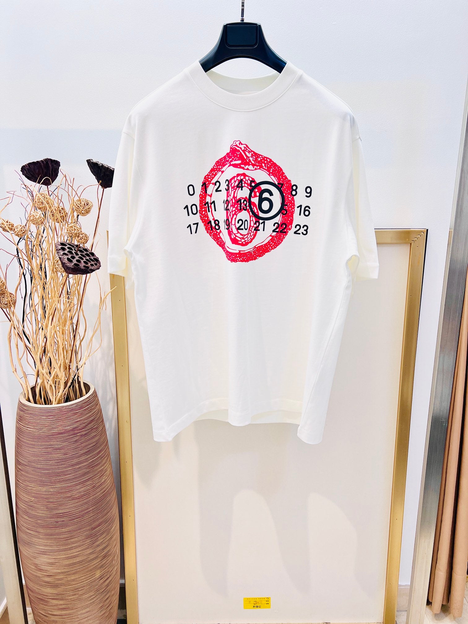 LuxluxHouse Best Quality Clothes T-shirt Chanel & Maison Margiela