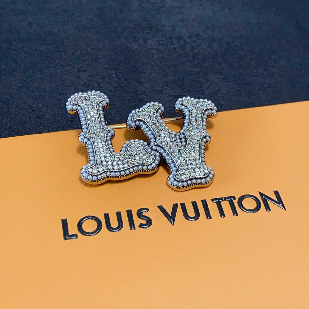 LuxluxHouse Best Quality Accessories Brooch Louis Vuitton