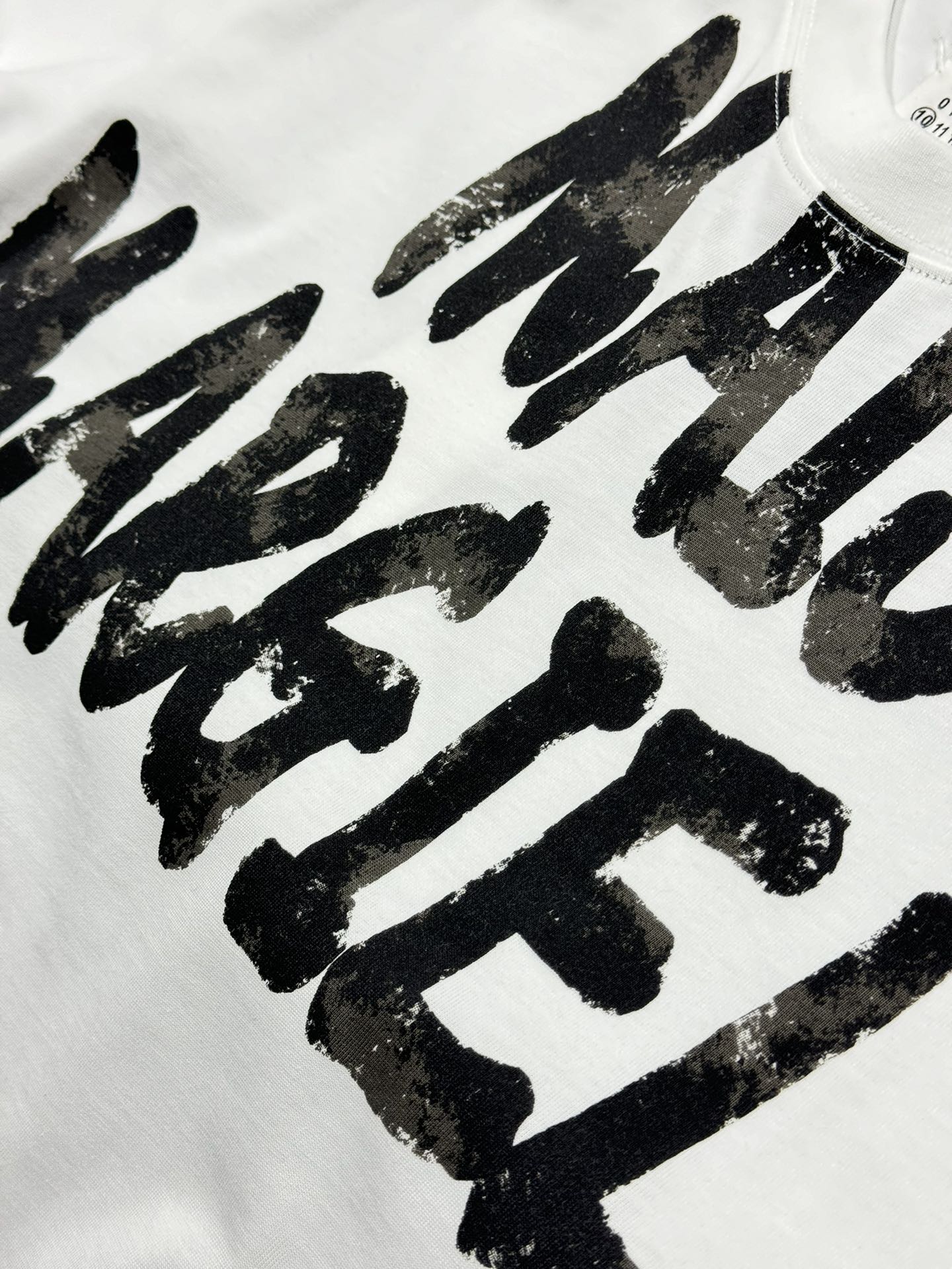 LuxluxHouse Best Quality Clothes T-shirt Chanel & Maison Margiela