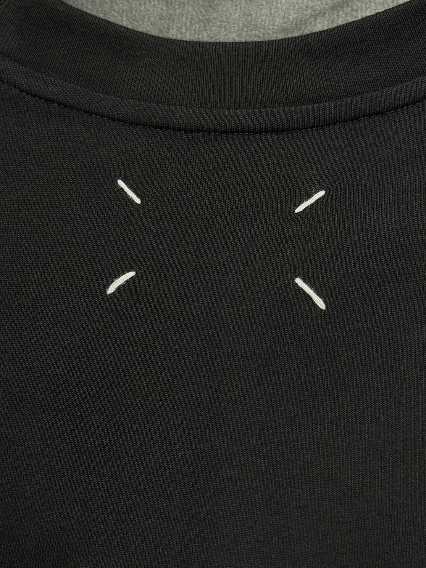 LuxluxHouse Best Quality Clothes T-shirt Chanel & Maison Margiela