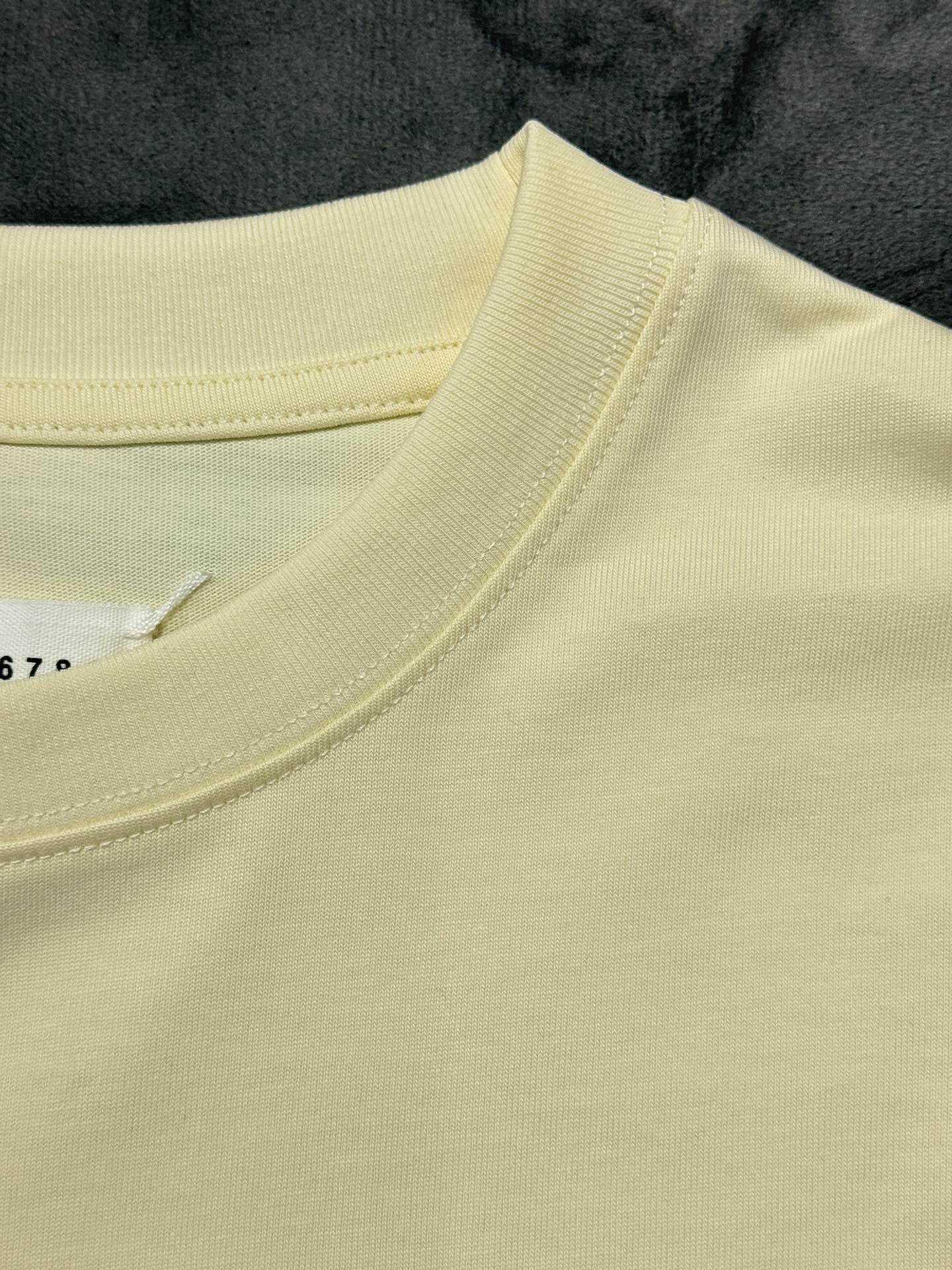 LuxluxHouse Best Quality Clothes T-shirt Chanel & Maison Margiela