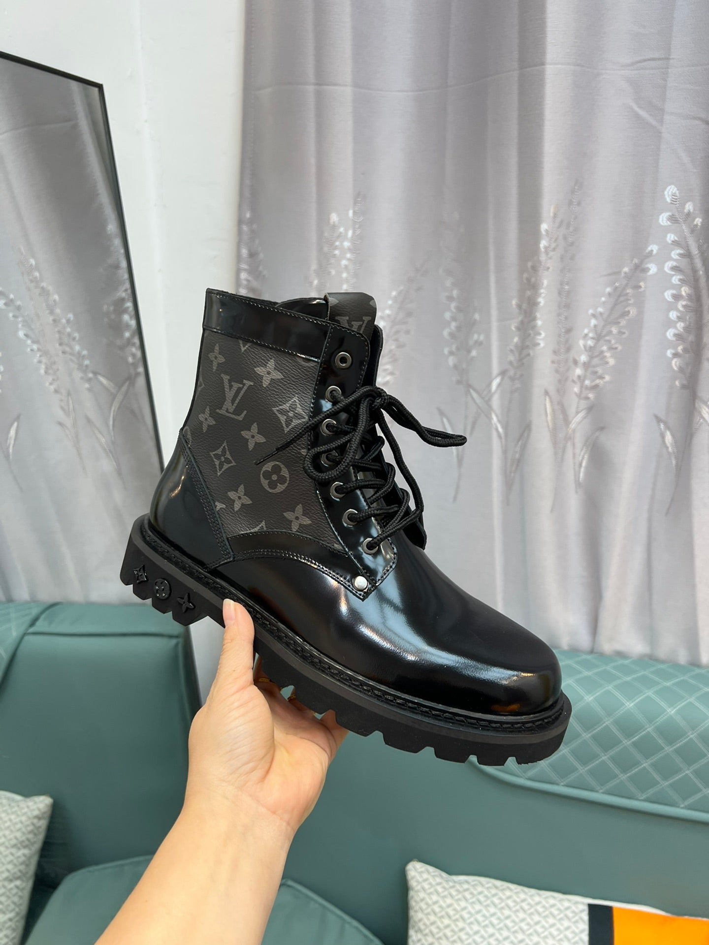 LuxluxHouse Best Quality Louis Vuitton Dress Shoes
