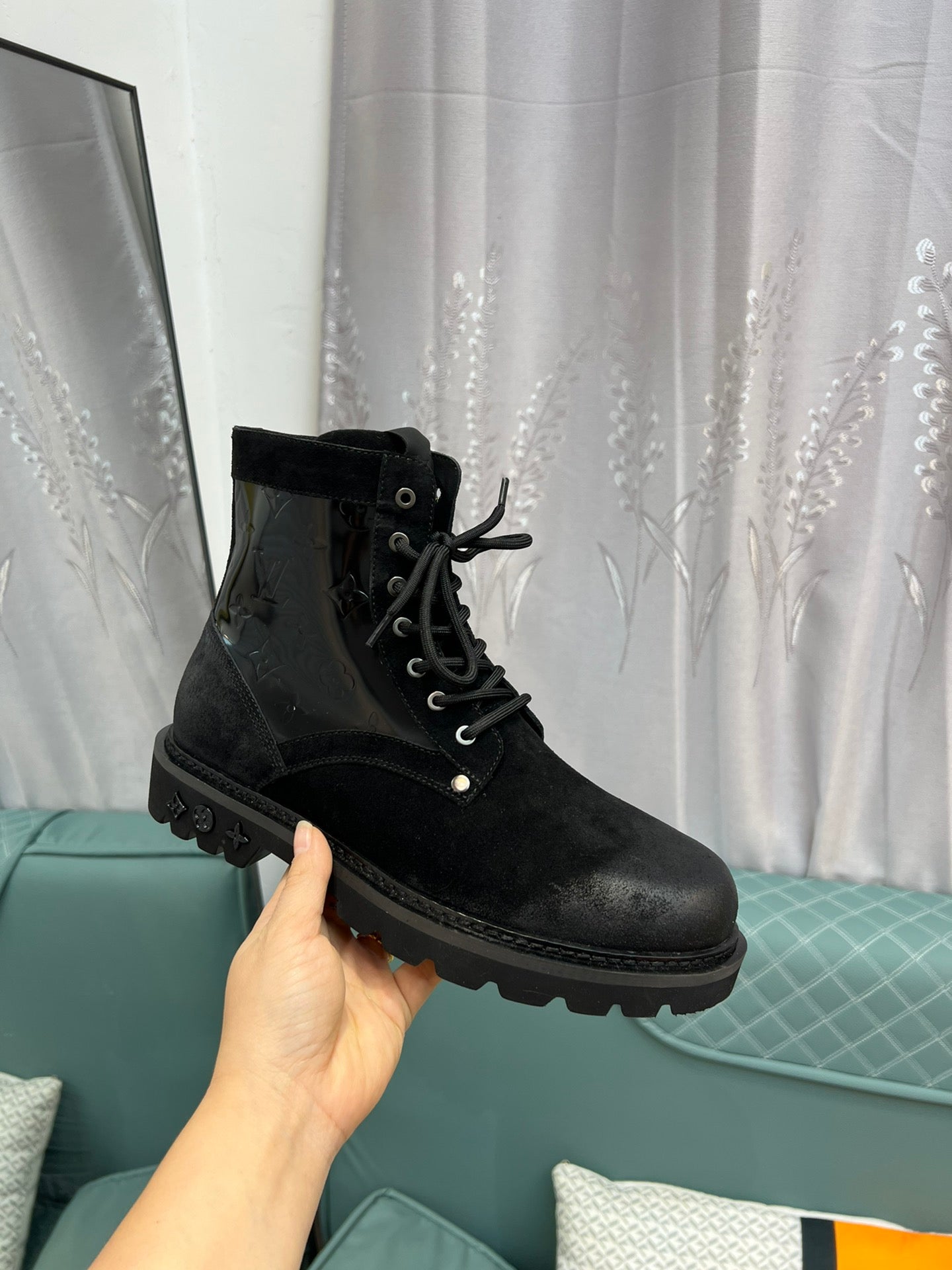 LuxluxHouse Best Quality Louis Vuitton Dress Shoes