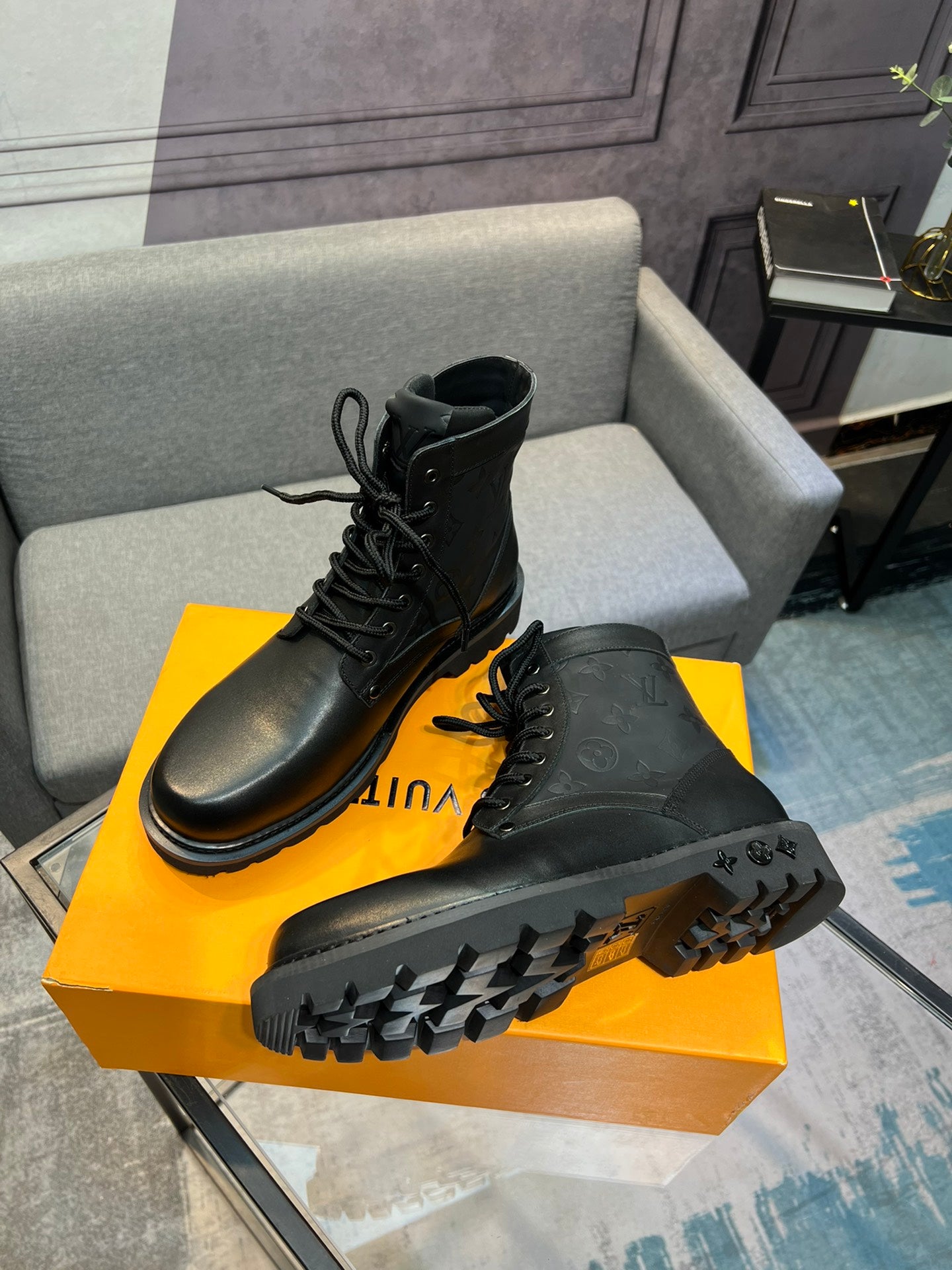 LuxluxHouse Best Quality Louis Vuitton Dress Shoes