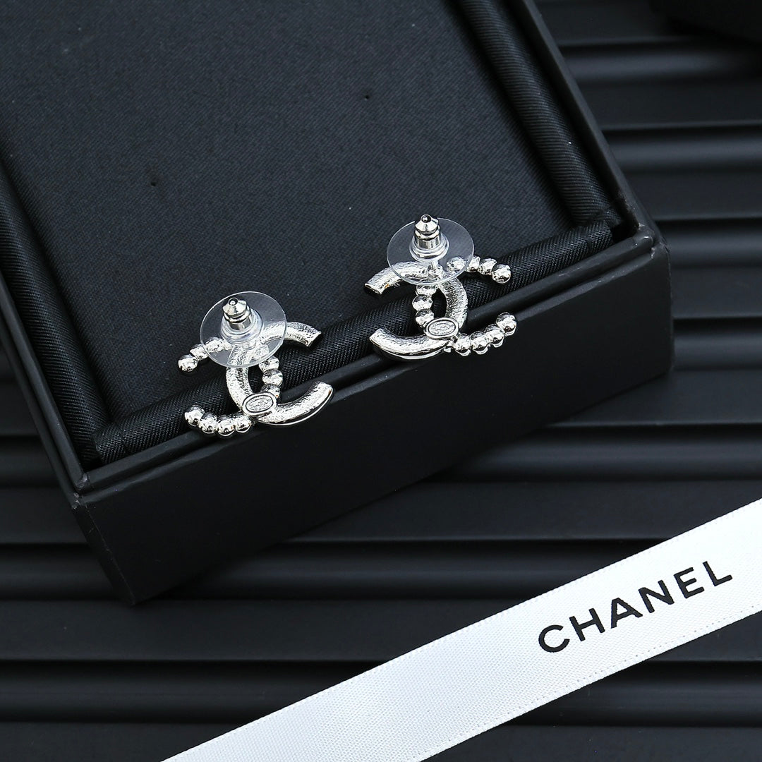 LuxluxHouse Best Quality Accessories Chanel Earrings