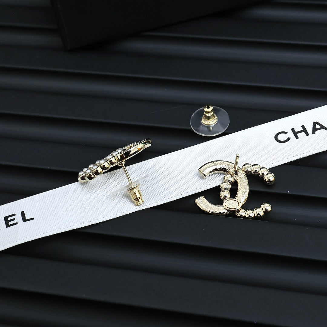 LuxluxHouse Best Quality Accessories Chanel Earrings